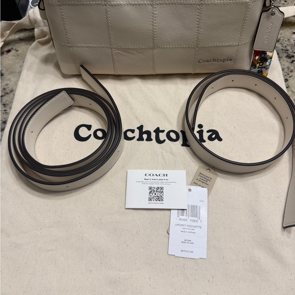 Coachtopia Alter/Ego Small Slouchy Shoulder bag EUC